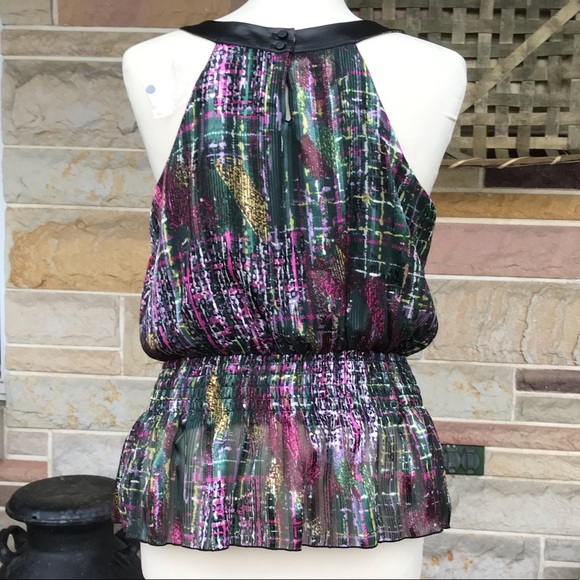 Bisou Bisou Keyhole Top, Blouse - Picture 5 of 8